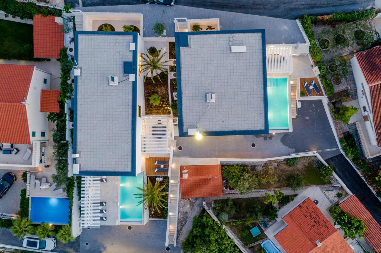 סוטיבאן Villa Vitae & Villa Pax מראה חיצוני תמונה