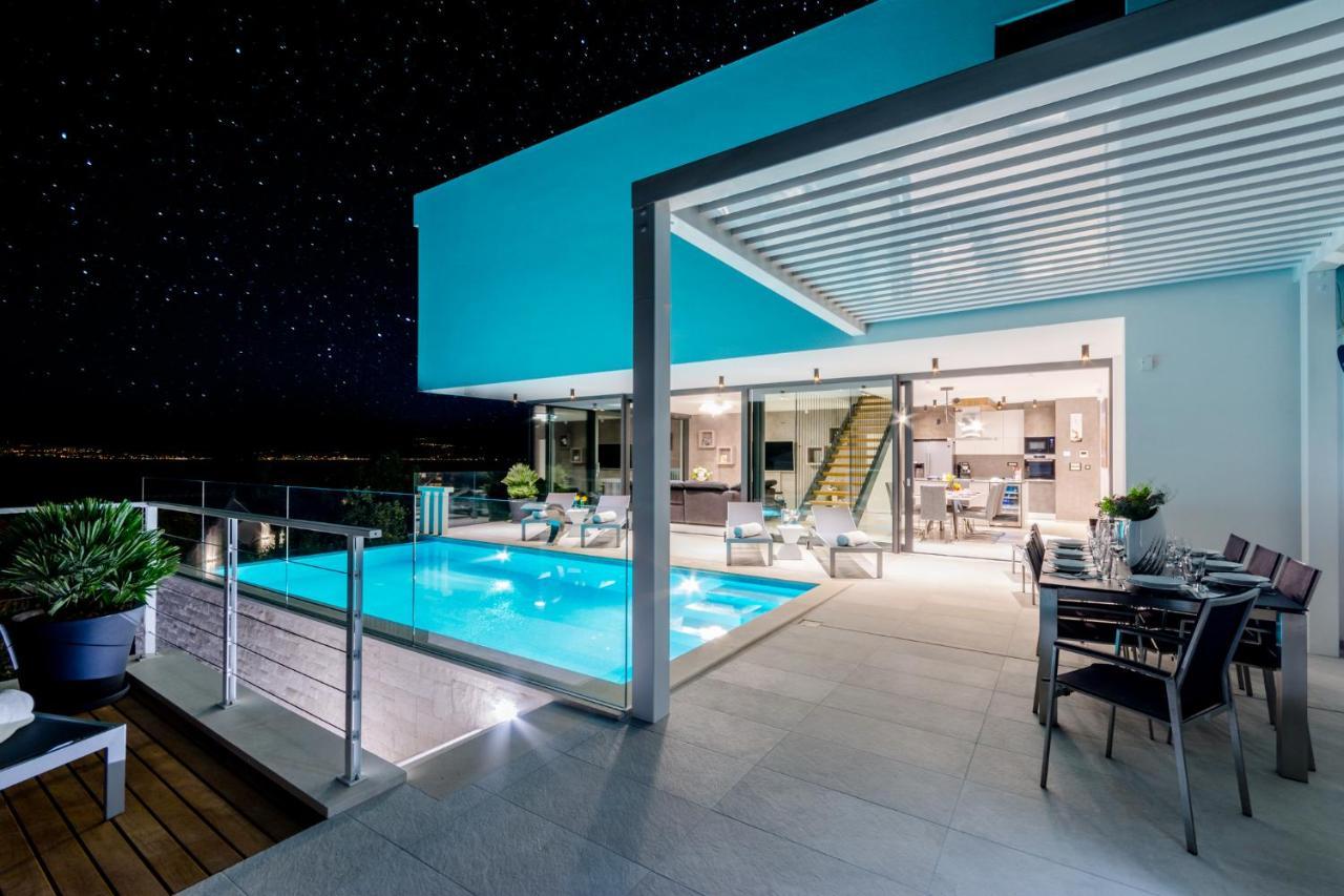 סוטיבאן Villa Vitae & Villa Pax מראה חיצוני תמונה