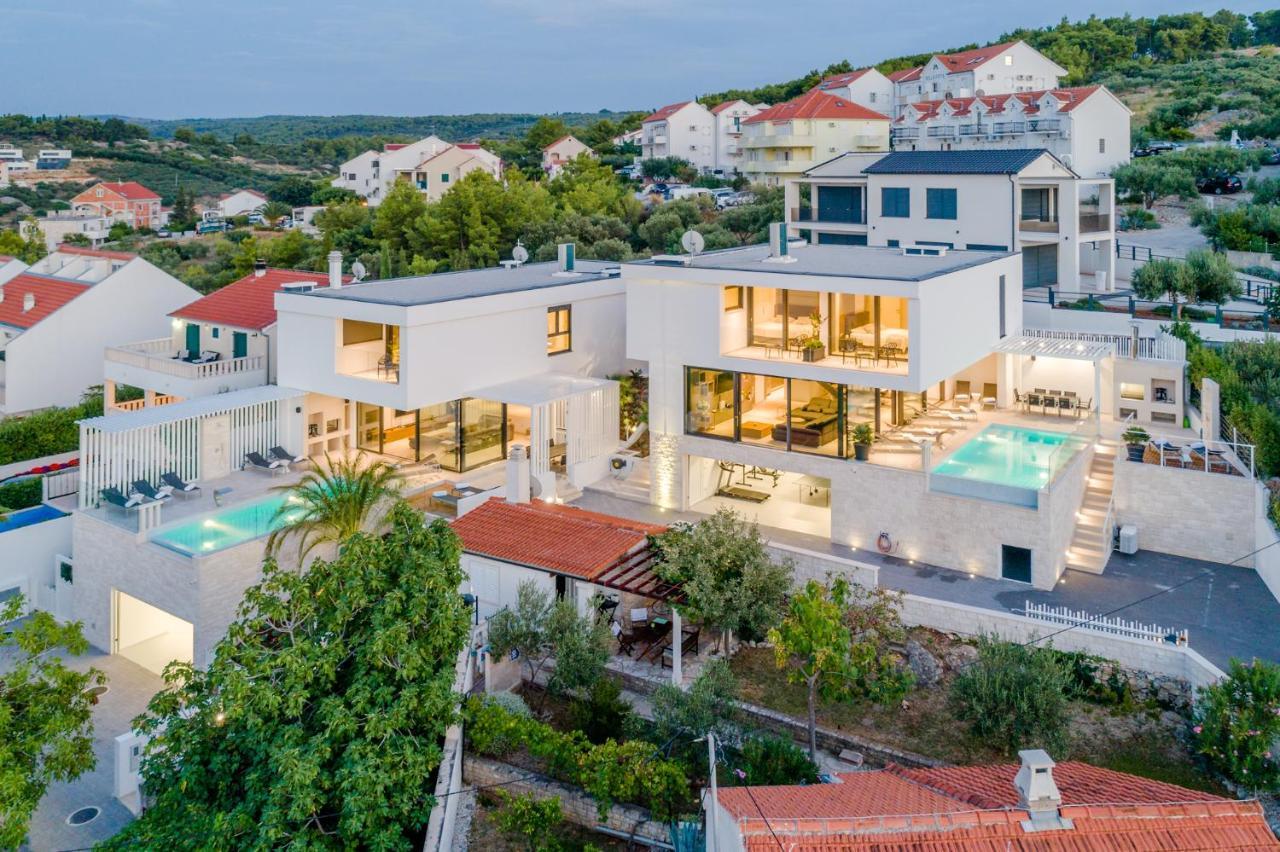 סוטיבאן Villa Vitae & Villa Pax מראה חיצוני תמונה