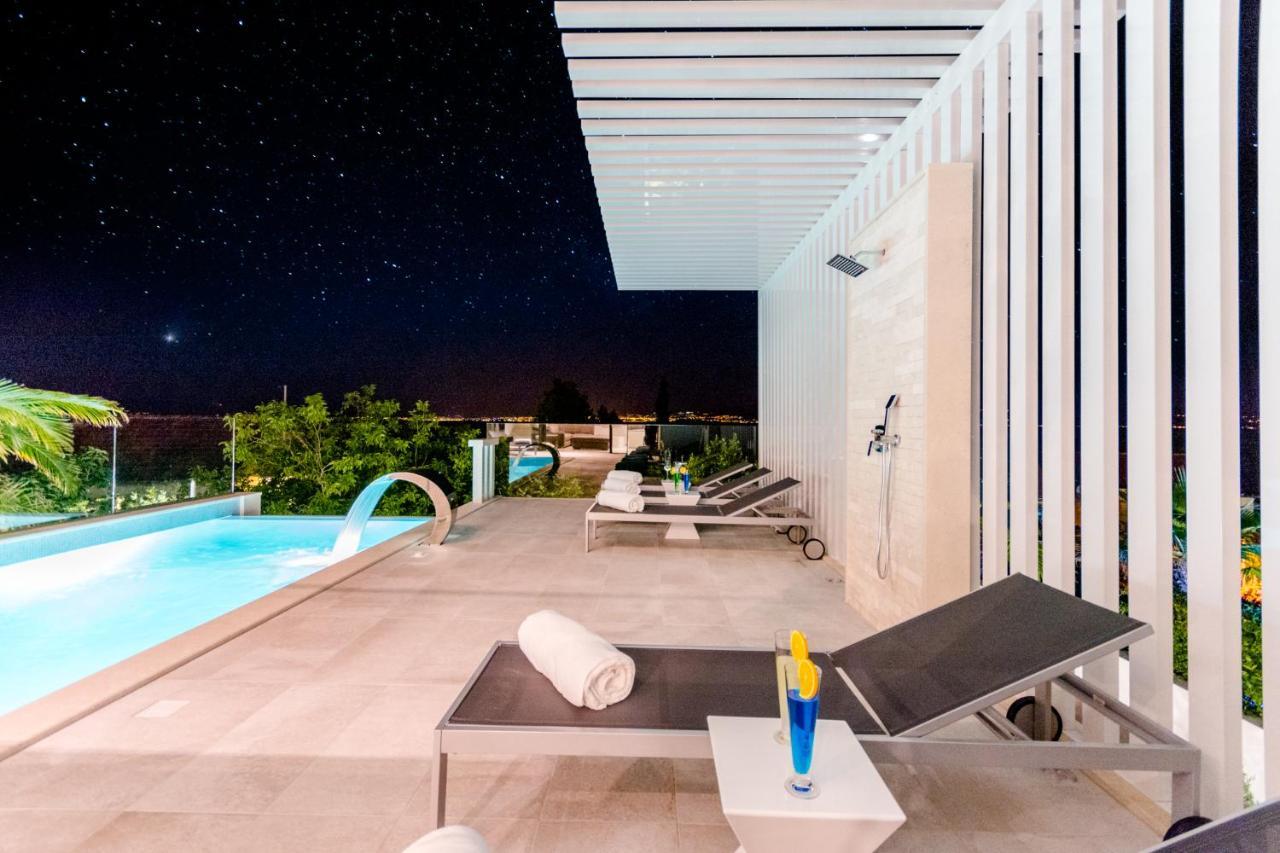 סוטיבאן Villa Vitae & Villa Pax מראה חיצוני תמונה
