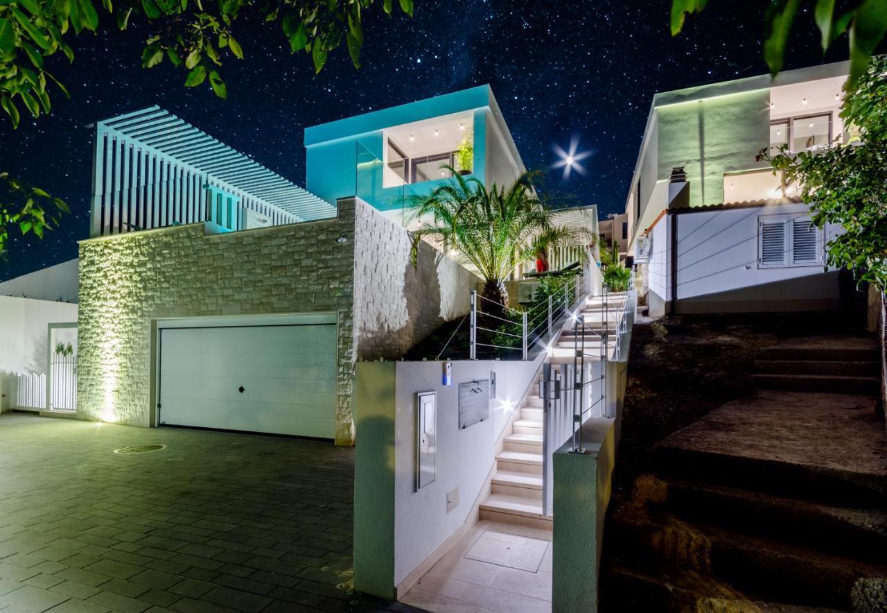סוטיבאן Villa Vitae & Villa Pax מראה חיצוני תמונה